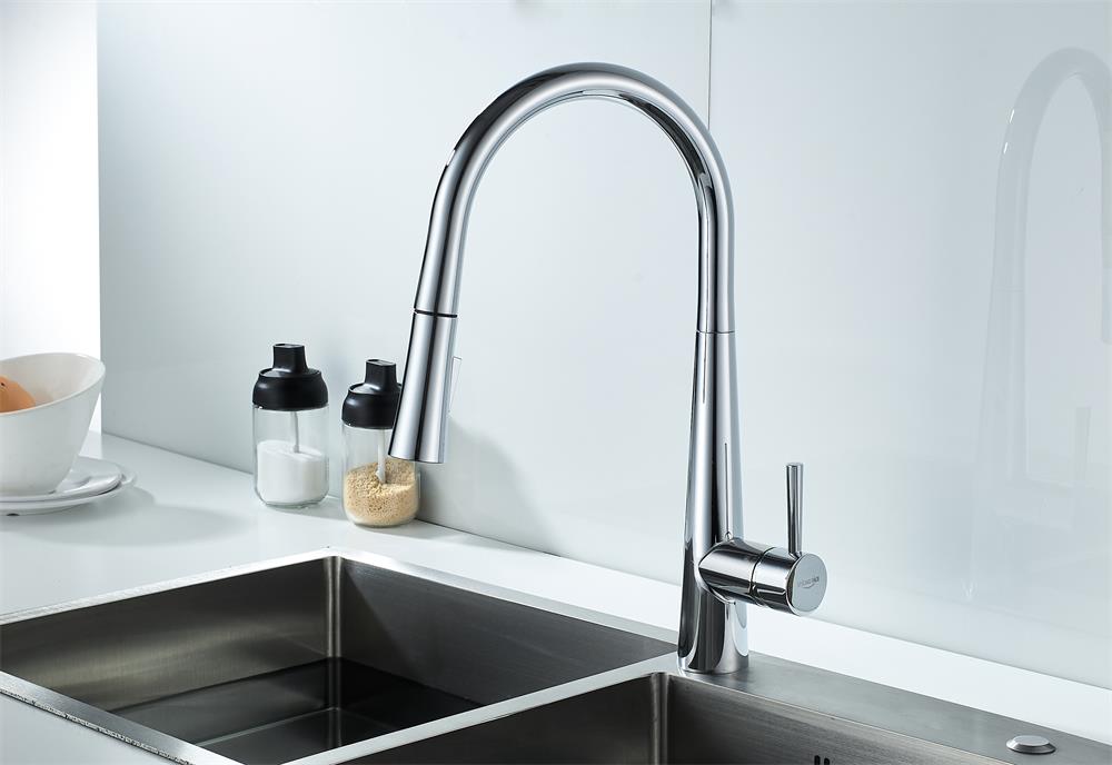 Top 10 Modern Kitchen Faucets to Upgrade Your Home