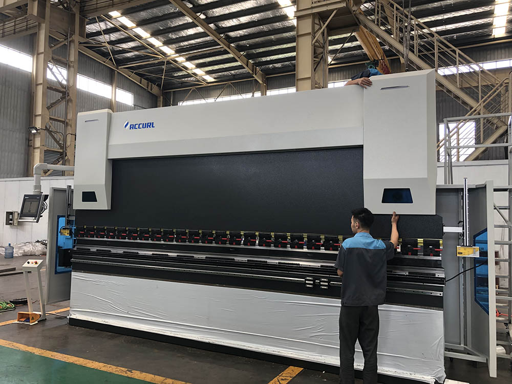 High-Quality Hydraulic Press Brake Available in China
