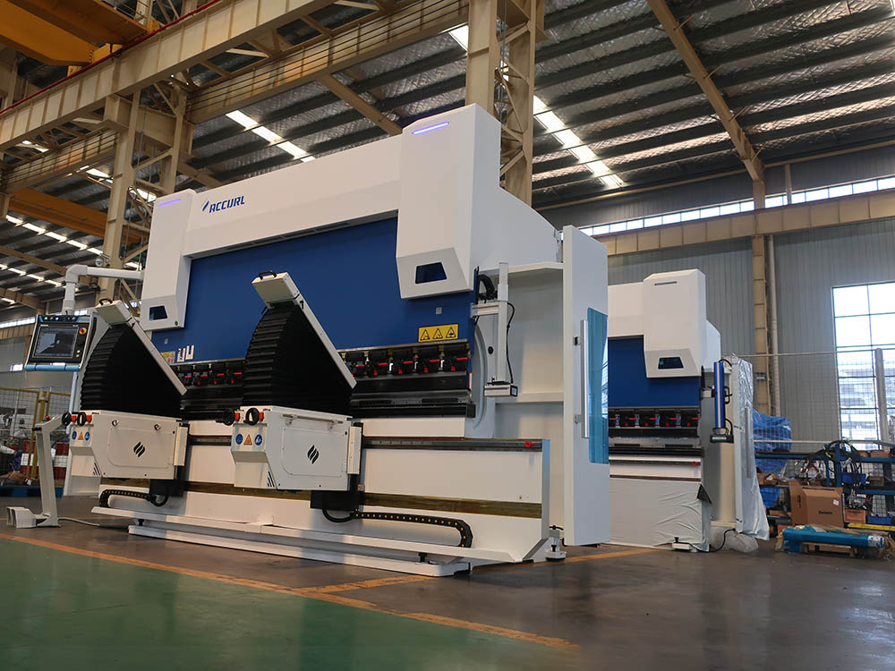 ACCURL 6 Axis CNC Press Brake EURO PRO B 32110 with 3D Graphical DELEM DA66T CNC System