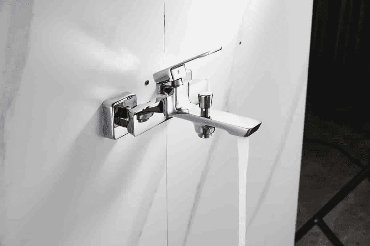 Momali lead-free Solid Brass Single Handle Bathroom Bath Faucet